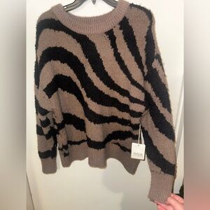 NEW with tag!!! Ana Sweater! Size: Large